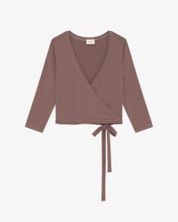 栗棕色中袖围裹上衣